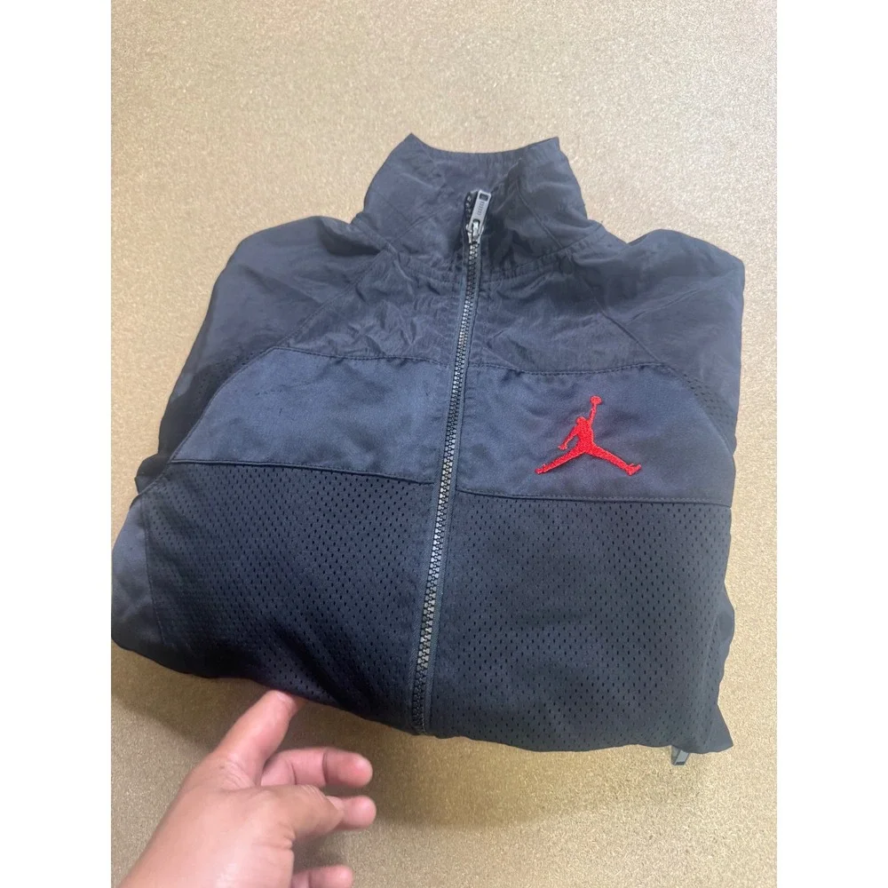 Jordan Boys Black Full Zip Mesh Windbreaker Jacket‎ Red Jumpman Size M 10-12